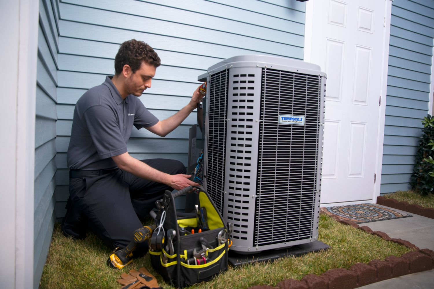 Trusted AC Contractor for Installation and Service Support
